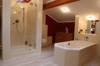 Ein Badezimmer in der Unterkunft Ferienwohnungen Schlader