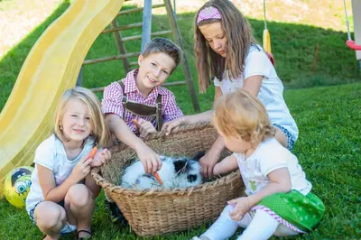 Kinder, die in der Unterkunft Bauernhaus Bichl übernachten