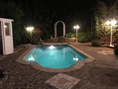 Der Swimmingpool an oder in der Nähe von Villa Salza