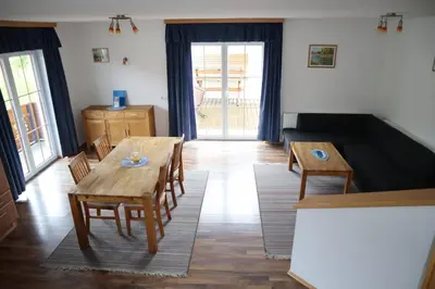 Ein Sitzbereich in der Unterkunft Tremlhof