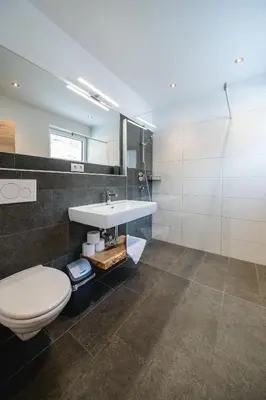 Ein Badezimmer in der Unterkunft Apart Jasmin