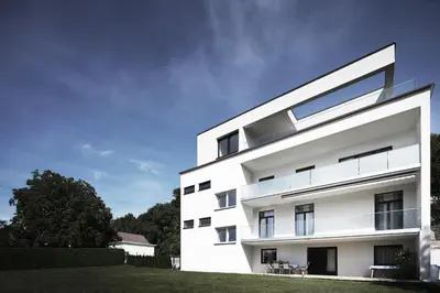 Das Gebäude in dem sich die Ferienwohnung befindet