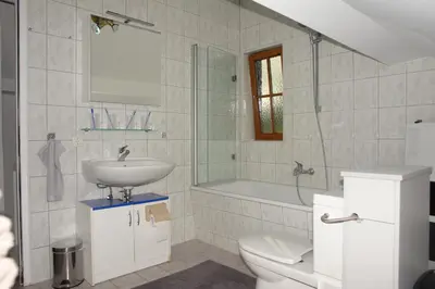 Ein Badezimmer in der Unterkunft Gästehaus Daniela