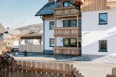 Das Gebäude in dem sich die Ferienwohnung befindet
