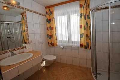 Ein Badezimmer in der Unterkunft Kerschbaumerhof