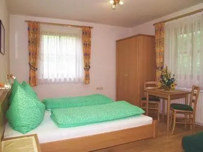 Ein Bett oder Betten in einem Zimmer der Unterkunft Appartement Jackie Eschbacher
