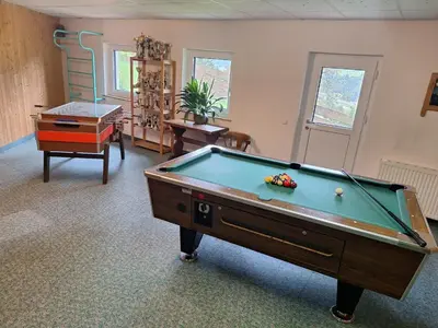 Ein Billardtisch in der Unterkunft Pension Appartements Reithof