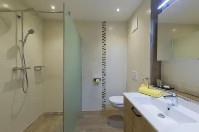 Ein Badezimmer in der Unterkunft Altroiterhof