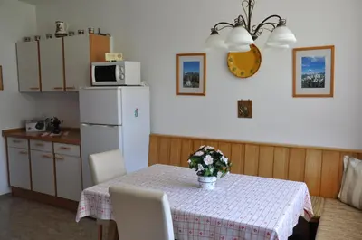 Küche/Küchenzeile in der Unterkunft Landhaus Neuwirth