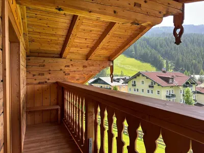 Ein allgemeiner Bergblick oder ein Berglick von der Ferienwohnung aus