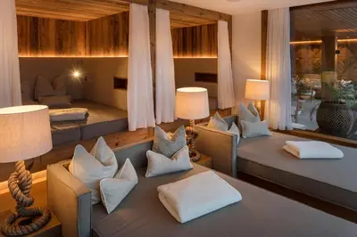 Ein Bett oder Betten in einem Zimmer der Unterkunft Hotel Seevilla Wolfgangsee