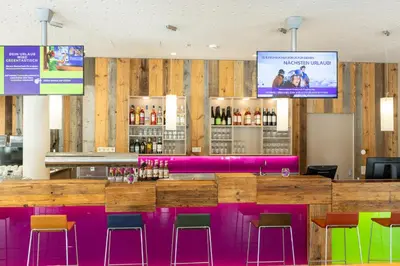 Lounge oder Bar in der Unterkunft Explorer Hotel Hinterstoder
