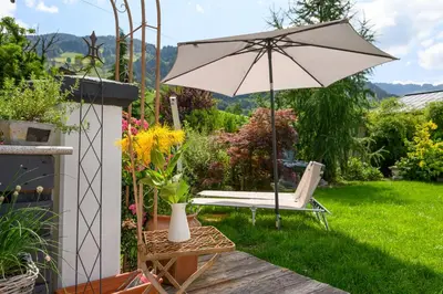Ein Garten an der Unterkunft Das Talblick - Appartments
