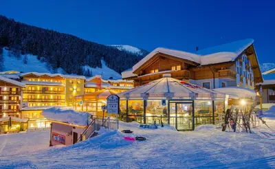 Hotel Zauchensee Zentral im Winter