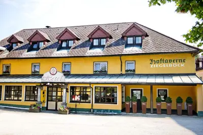 Das Gebäude in dem sich die Pension befindet
