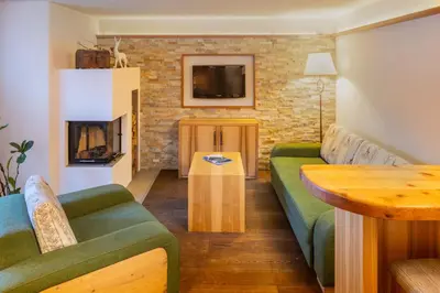 Ein Sitzbereich in der Unterkunft Wander- und Wellnesshotel Kanzler