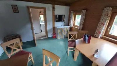 TV/Unterhaltungsangebot in der Unterkunft Boahäusl