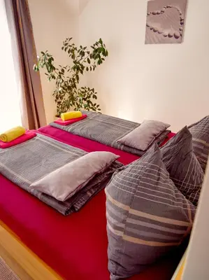 Ein Bett oder Betten in einem Zimmer der Unterkunft Gasthof zum Postwirt
