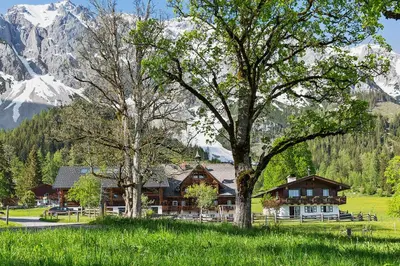 Naturlandschaft in der Nähe des Bauernhofs