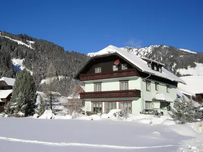 Apartment Hochjoch by Interhome im Winter