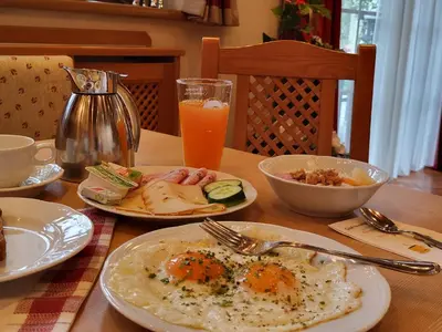 Essen im Hotel oder in der Nähe