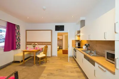 Küche/Küchenzeile in der Unterkunft Appartements am Edthof