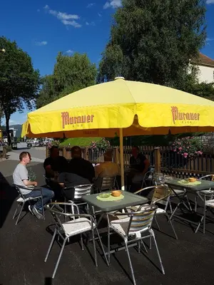 Ein Restaurant oder anderes Speiselokal in der Unterkunft Hotel Alpin Murau
