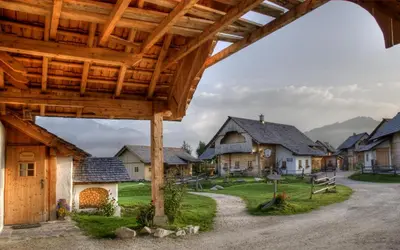 Das Gebäude in dem sich das Chalet befindet