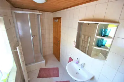 Ein Badezimmer in der Unterkunft Ferienhaus Kühlwein