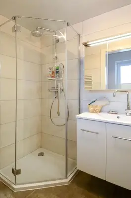 Ein Badezimmer in der Unterkunft Apartmenthaus Vergissmeinnicht