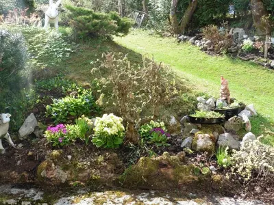 Ein Garten an der Unterkunft Hilde