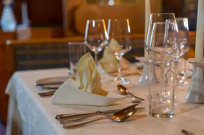 Essen im Hotel oder in der Nähe