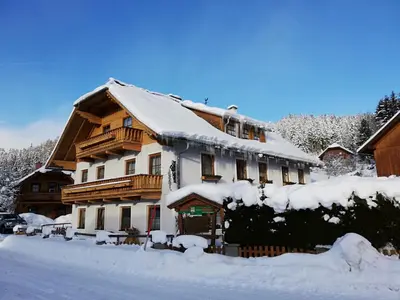 Biobauernhof Tonimörtl im Winter