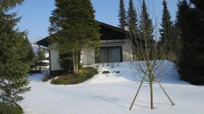 Haus Aschau im Winter