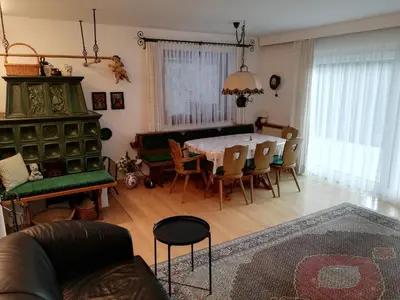 Ein Sitzbereich in der Unterkunft Haus Aschau