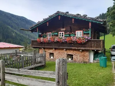 Naturlandschaft in der Nähe des Chalets