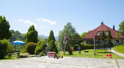 Ein Garten an der Unterkunft Gasthof Koglerhof
