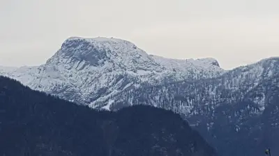 Ein allgemeiner Bergblick oder ein Berglick von der Ferienwohnung aus