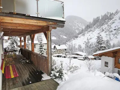 Apartment Corona by Interhome im Winter