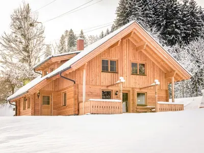 Chalet Grimmingblickhütte by Interhome im Winter