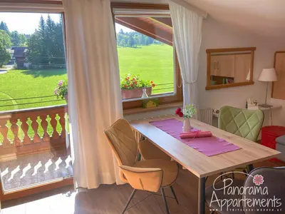 Ein Garten an der Unterkunft Panorama Appartement