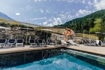Ein allgemeiner Bergblick oder ein Berglick von des Hotels aus