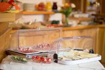 Essen im Aparthotel oder in der Nähe