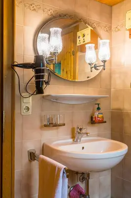 Ein Badezimmer in der Unterkunft Am Ferienbauernhof Schmiedbauer com Salzkammergut