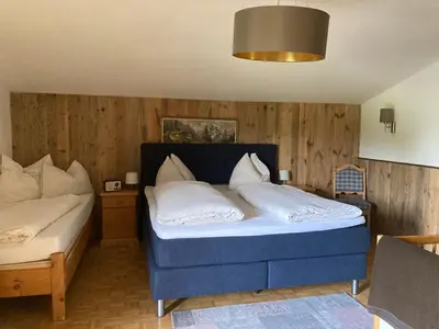 Ein Bett oder Betten in einem Zimmer der Unterkunft Ferienhaus Schnitzhof
