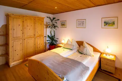 Ein Bett oder Betten in einem Zimmer der Unterkunft Da Bräuhauser