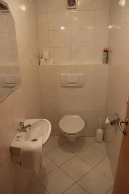 Ein Badezimmer in der Unterkunft Appartments Hilton