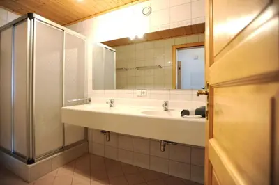 Ein Badezimmer in der Unterkunft Chalet Alice by Schladmingurlaub