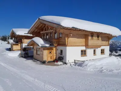 Chalet Aualm-1 by Interhome im Winter