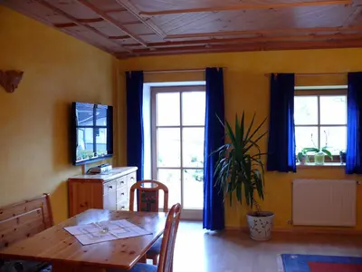 Ein Sitzbereich in der Unterkunft Apartments Seegartl